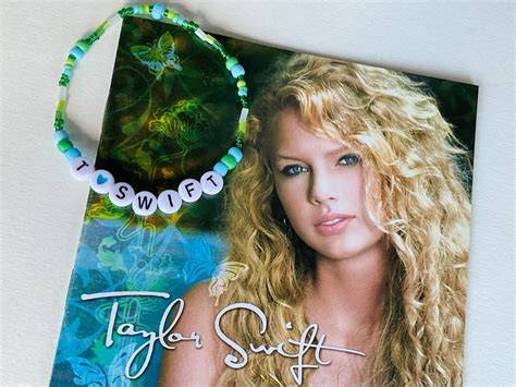 The Lover style has a mix of pink and purple dreamy beads while the Calm Down style has a mix of blue and green calming colors. Each bracelet is. Oct 1, 2019 - Excited about Taylor Swifts new album? These cute bead bracelets are the perfect accessory while you wait for it to be released or to wear to the tour! The Lover style has a mix of pink ...